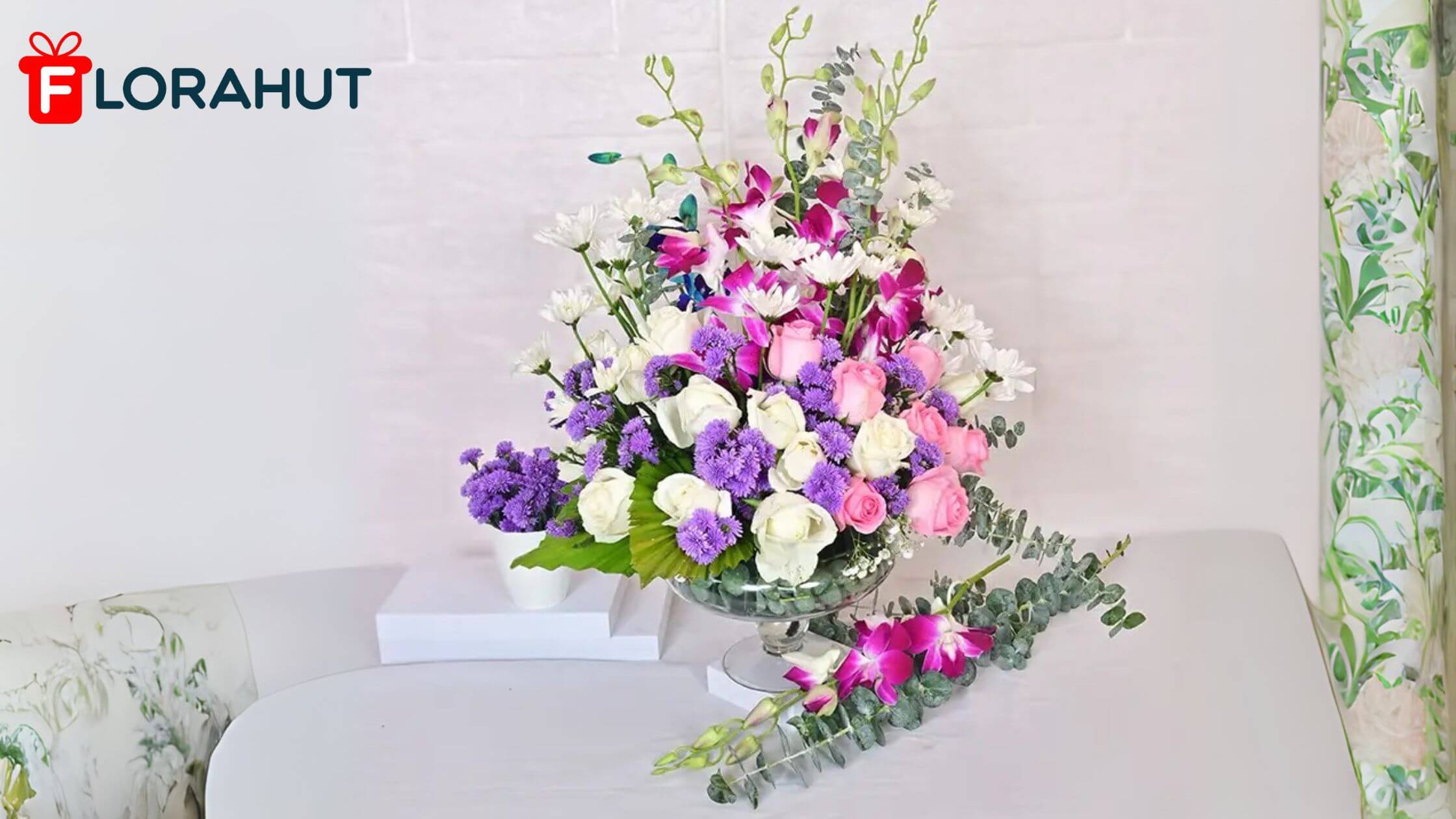 Online Flower Delivery in Bangalore: Fresh Blooms & Same-Day Surprises with Florahut