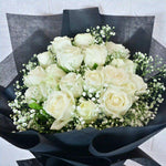 Beauty Of Black & White Roses