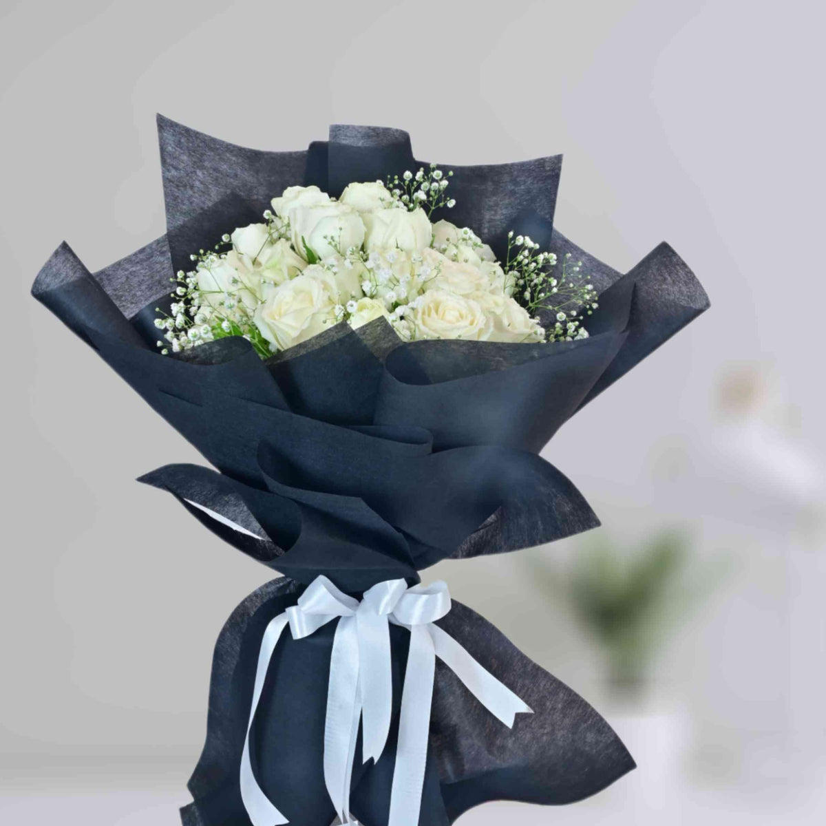 Beauty Of Black & White Roses