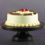 KitKat Butterscotch cake