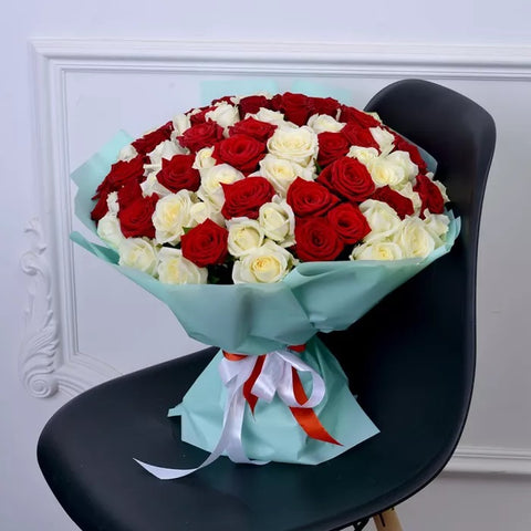 50 Premium Mix Roses Bouquet