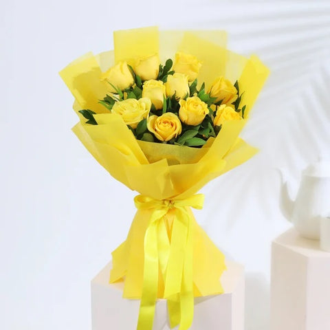Golden Sunshine - 10 Yellow Roses Bouquet