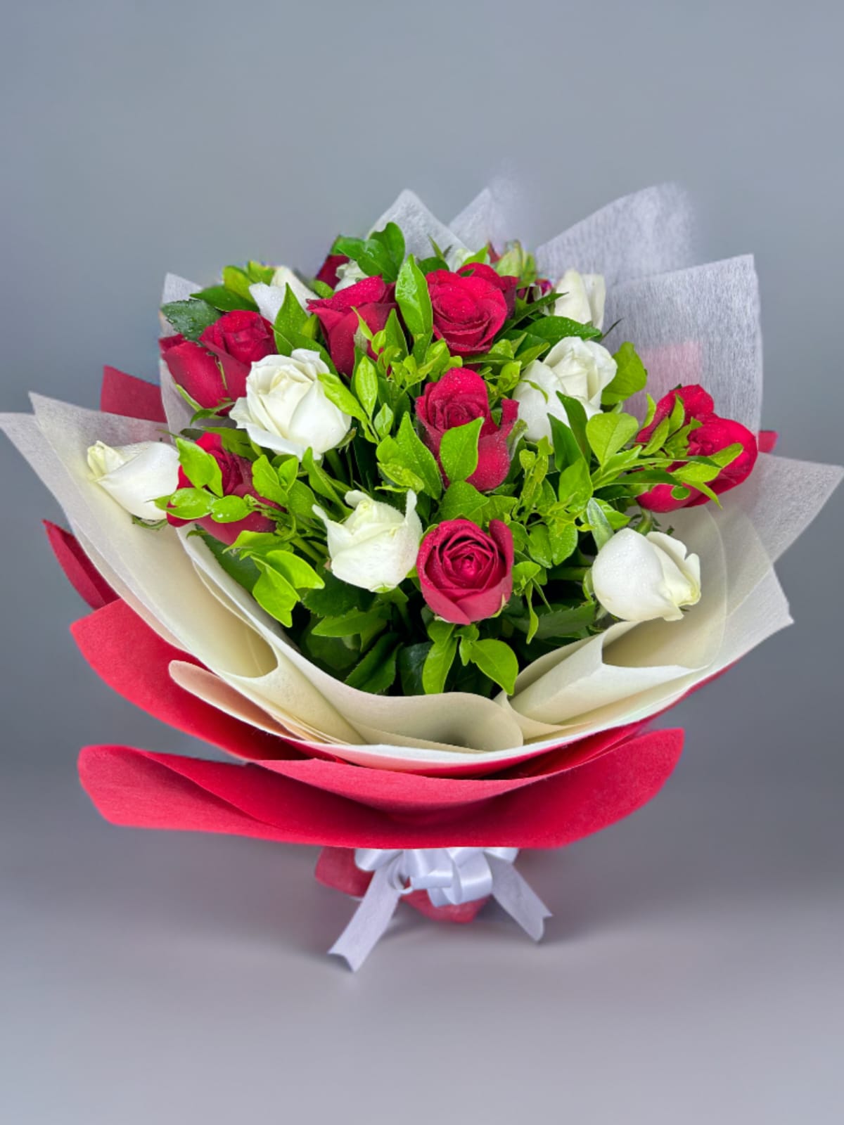 Mix Roses Bouquet– Florahut